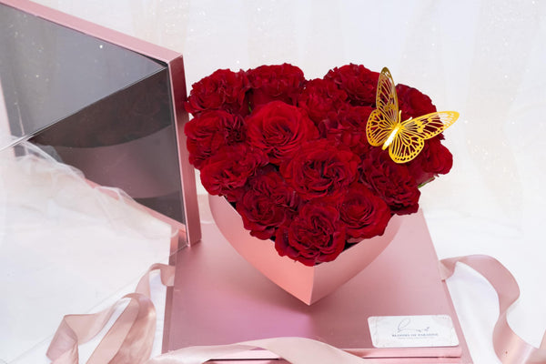 🌹 Eternal Love – Luxury Red Rose Heart Box in Acrylic Display 💝 - Blooms of Paradise Cambridge