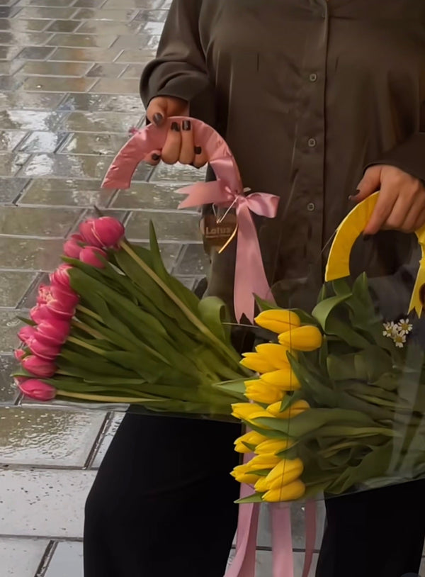 Tulip Handbag - Blooms of Paradise Cambridge