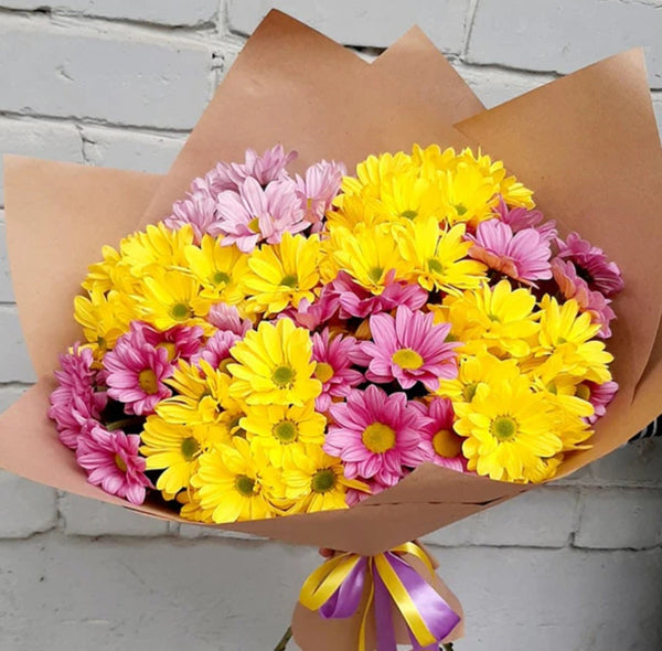 Vibrant Daisy Bouquet - Blooms of Paradise Cambridge