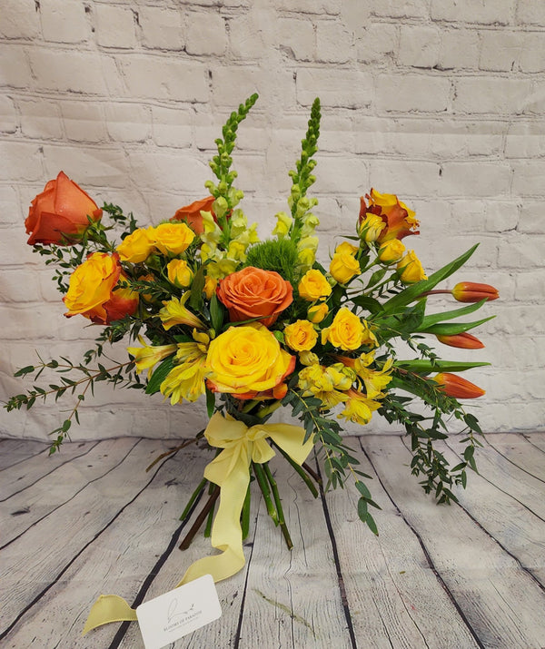 SPRING SUNSHINE BOUQUET - Blooms of Paradise
